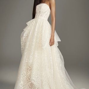 NWT Vera Wang Wedding Dress